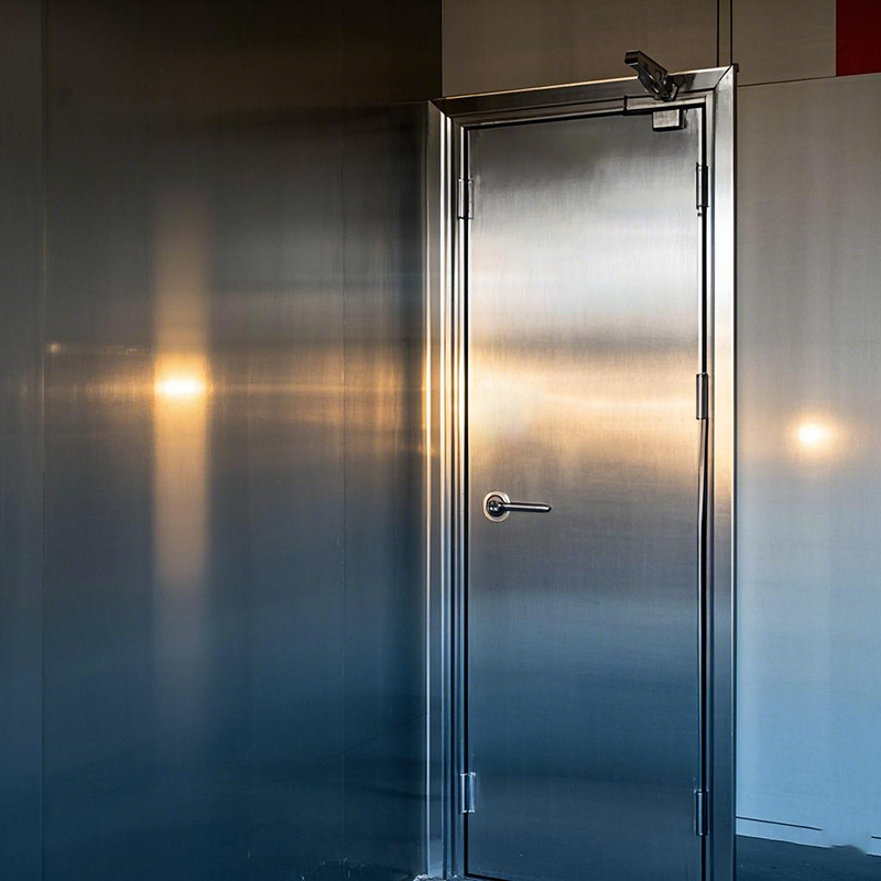 工業(yè)廠房防火門采用什么材質(zhì)(圖1) 不銹鋼防火門圖片生成 (1).jpg