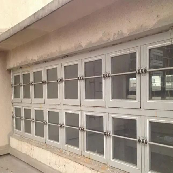 防爆窗和泄爆窗的區(qū)別(圖1) 泄爆窗.jpg