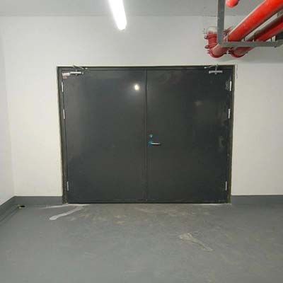 防火門市場價格(圖1) 鋼質的防火門圖.jpg